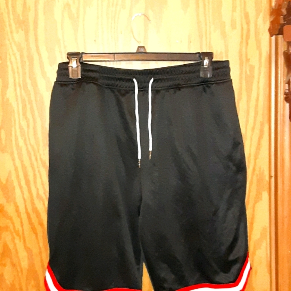 Men's Contender brand shorts size 2xl